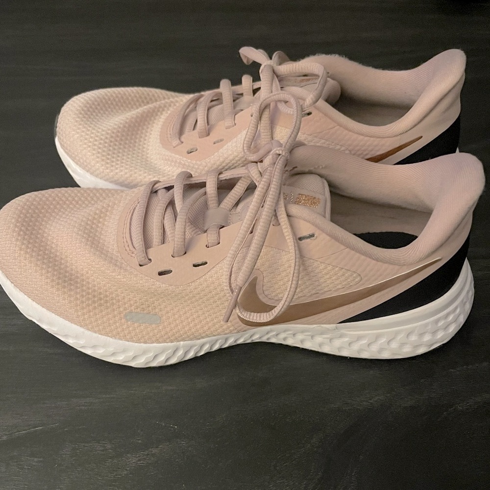 Nike Revolution women’s sneakers – size 8